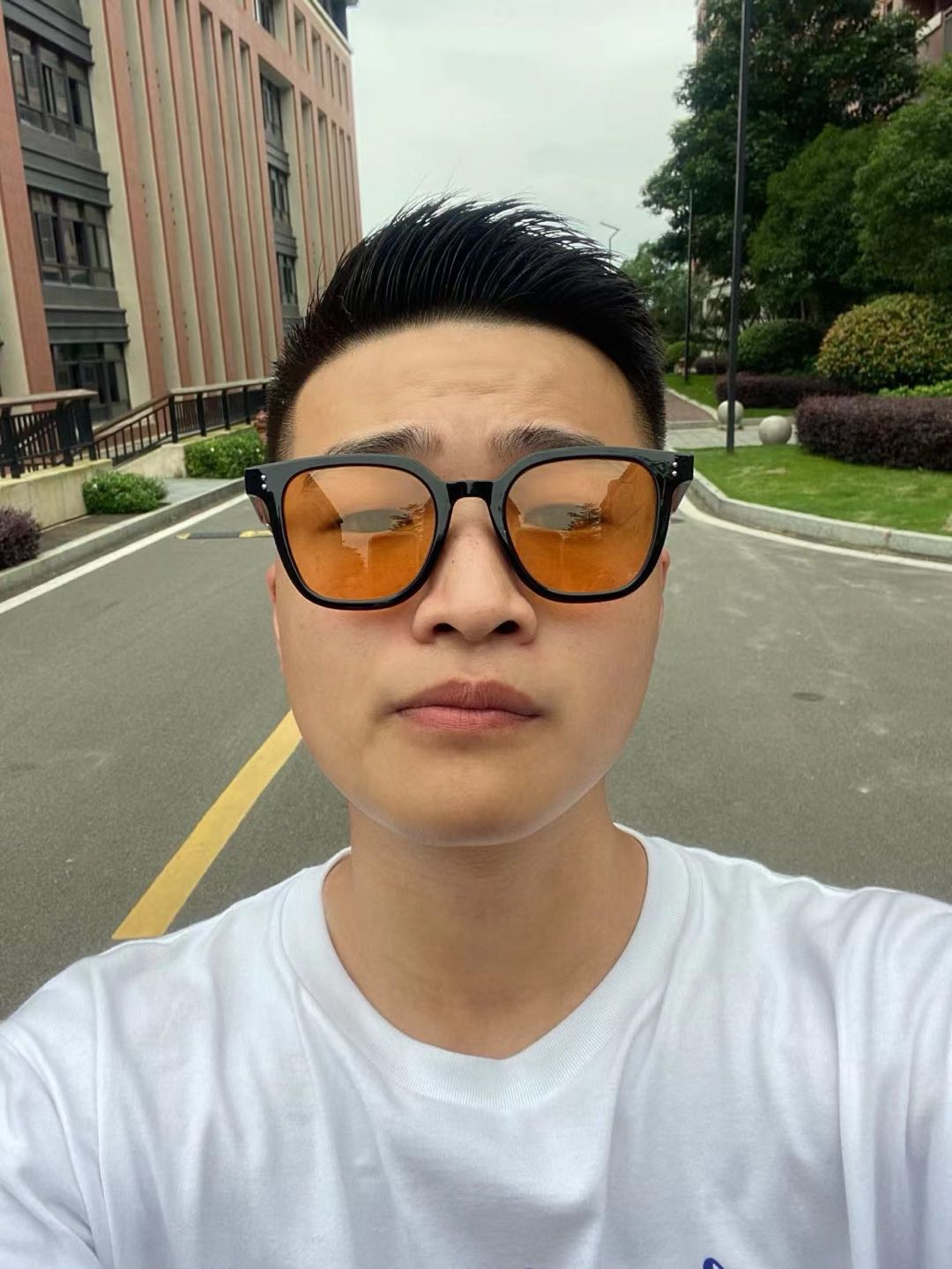 Hao Dou